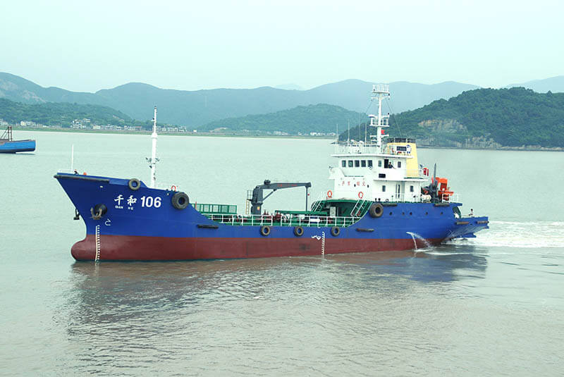 千和106/溢油回收船