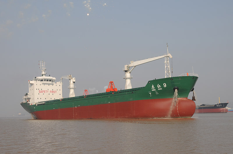 东红9/散货船
