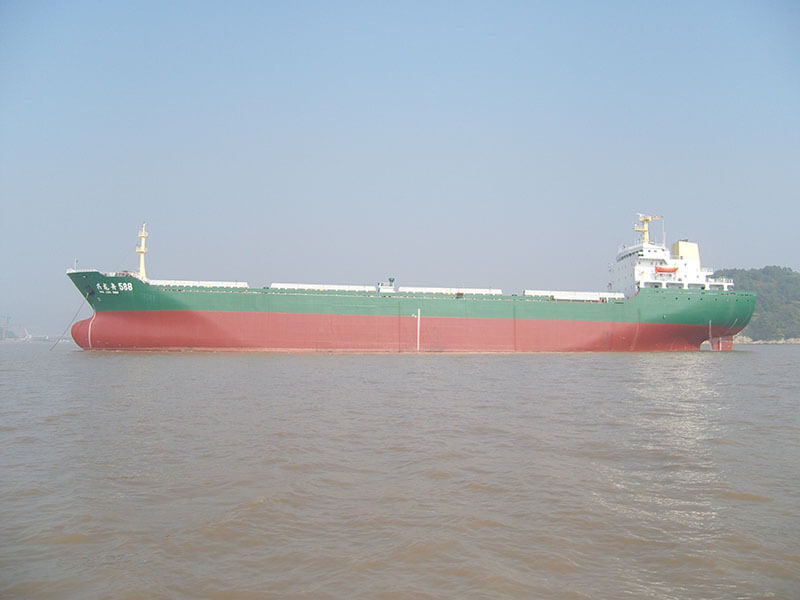 兴龙舟588/散货船